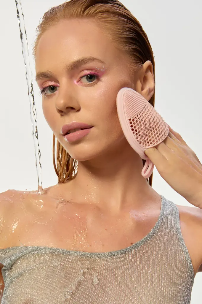 5907440748576_GLOV_PRIO1_73 kopia.webp