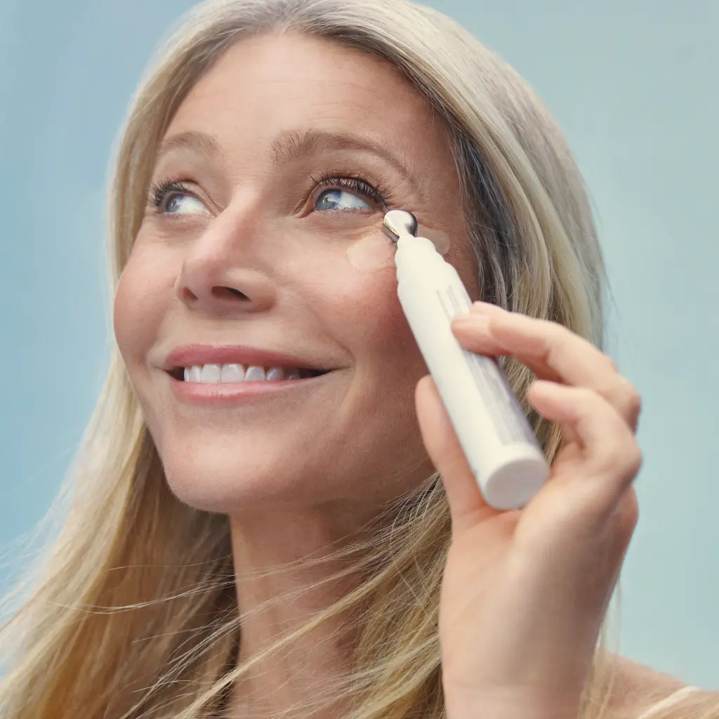 3x retinol eye lift serum_imgCarousel_GP lifestyle.webp