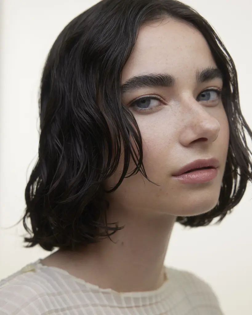 Le Regard - Eyebrows - Model Light Skin(1).webp