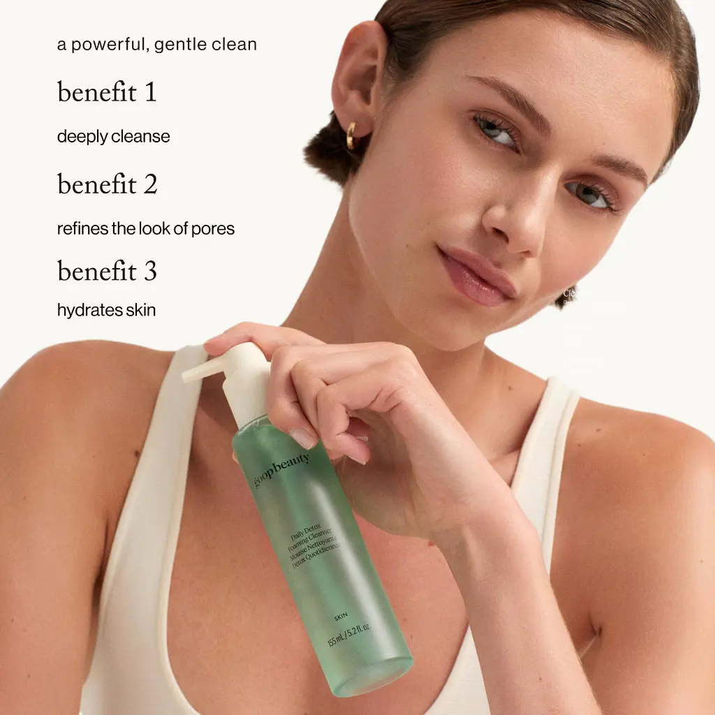 DailyDetox Foaming Cleanser_imgCarousel_benefits 1.webp