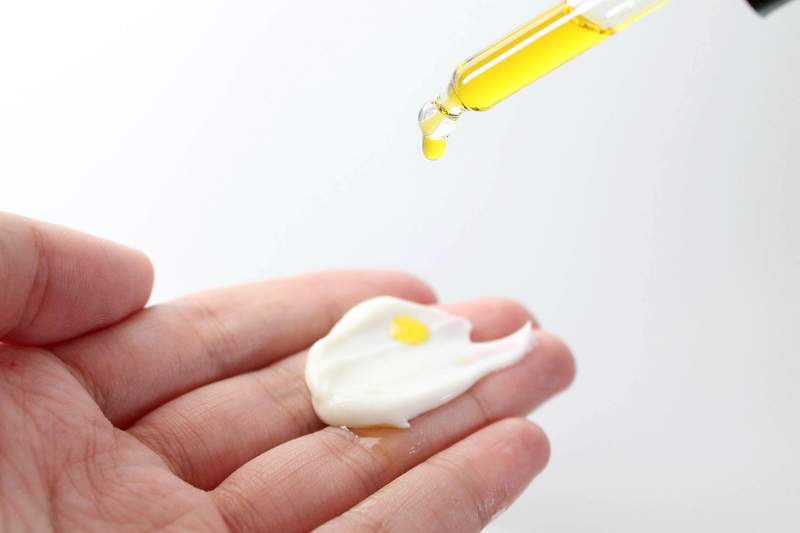 Evolve Bio-Retinol + C Booster andlitsserum  