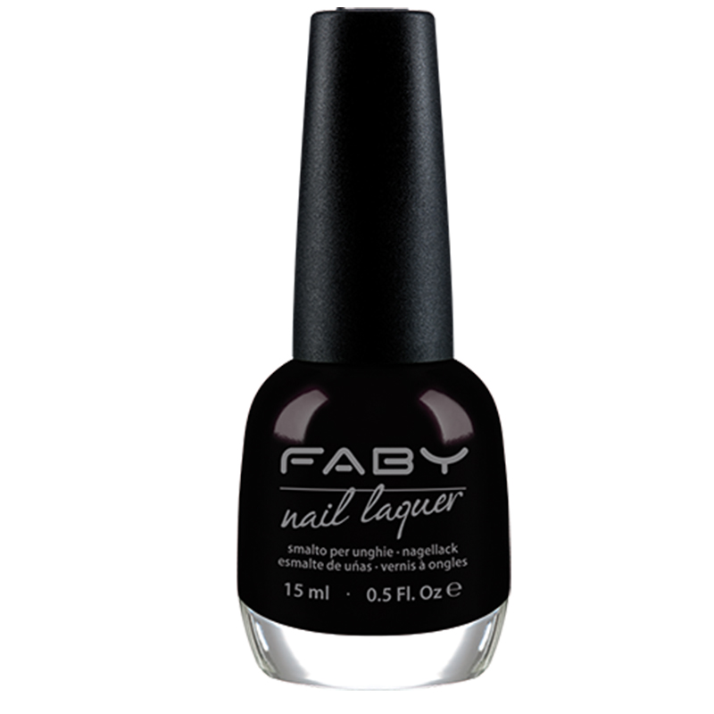Faby It's not black. It's dark naglalakk